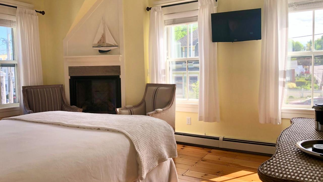 Admiral'S Landing (Adults Only) Bed & Breakfast Provincetown Bagian luar foto