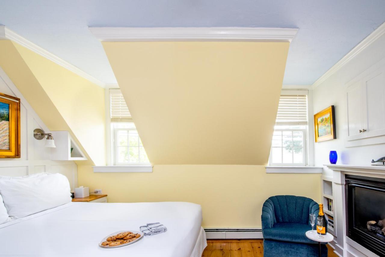 Admiral'S Landing (Adults Only) Bed & Breakfast Provincetown Bagian luar foto